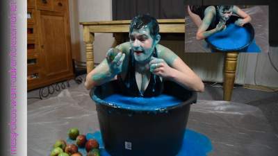 apple-bobbing_10.jpg