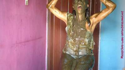 beautiful-ana-in-brown-and-white-gunge_9