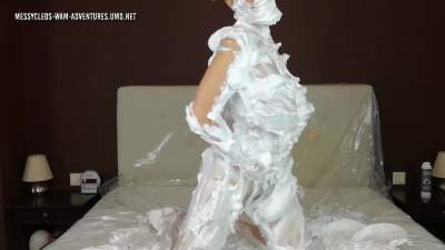 topless-and-foamy_12.jpg