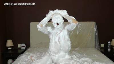 topless-and-foamy_14.jpg