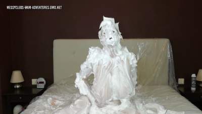 topless-and-foamy_15.jpg